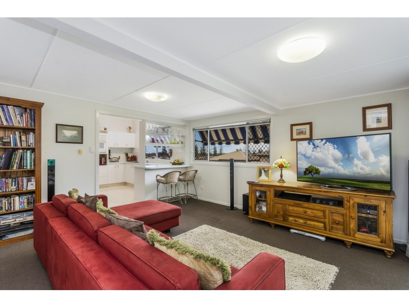 42 Yamba Street, Yamba NSW 2464