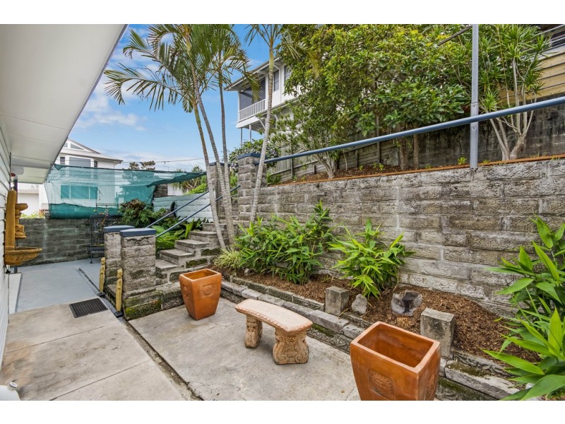 42 Yamba Street, Yamba NSW 2464