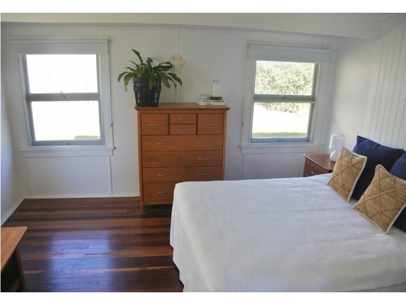 8 Henson Lane, Yamba NSW 2464