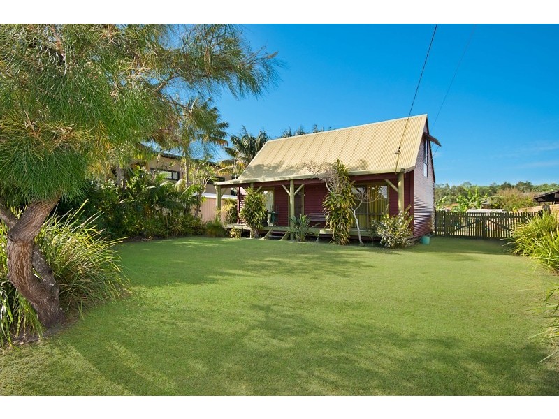 236 Yamba Road, Yamba NSW 2464