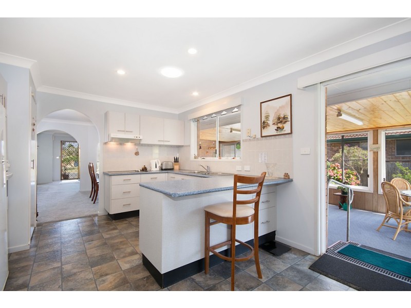 4 Binnacle court, Yamba NSW 2464