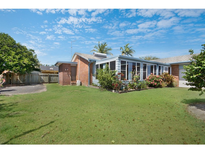 4 Binnacle court, Yamba NSW 2464
