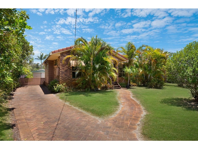 224 Yamba Road, Yamba NSW 2464