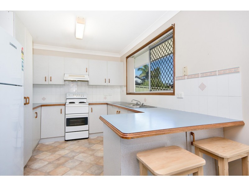 2/47 Melaleuca Drive, Yamba NSW 2464
