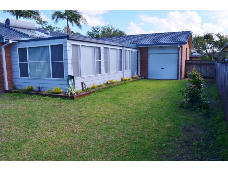 4 Binnacle Court, Yamba NSW 2464