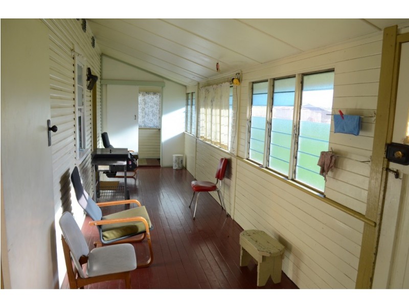 147 School Road, Palmers Island NSW 2463