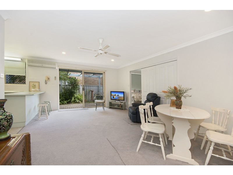 6/17a Beach Street, Yamba NSW 2464