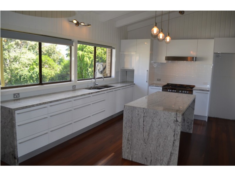 2 Gordon Street, Palmers Island NSW 2463