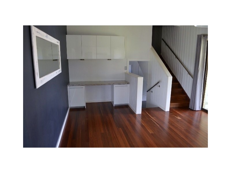 2 Gordon Street, Palmers Island NSW 2463