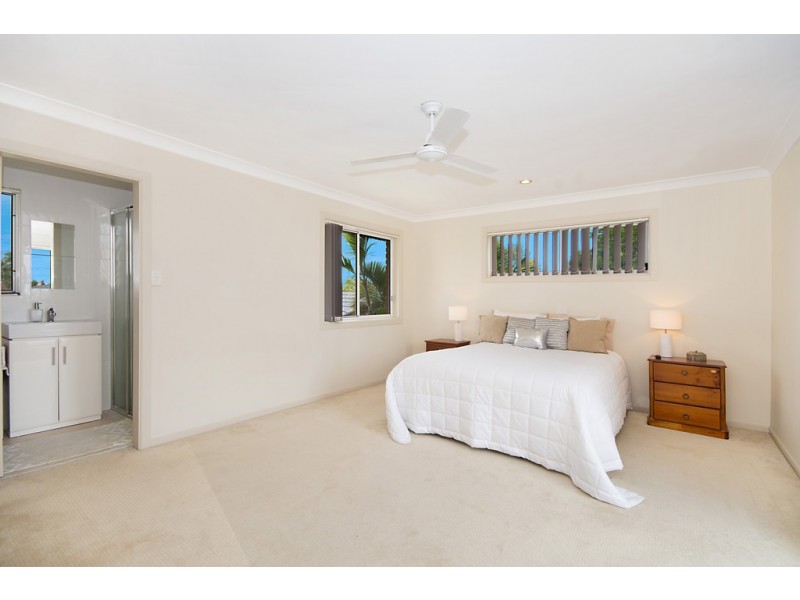 2 Banksia Place, Yamba NSW 2464