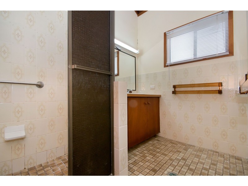 24 Cook Street, Yamba NSW 2464