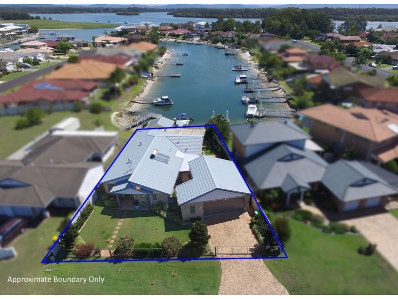 59 Witonga Drive, Yamba NSW 2464