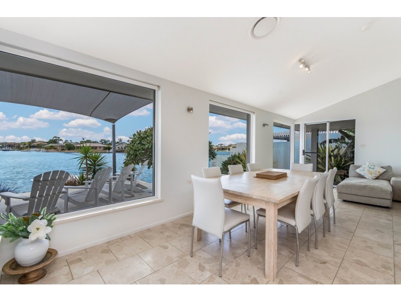 30 Acacia Circuit, Yamba NSW 2464