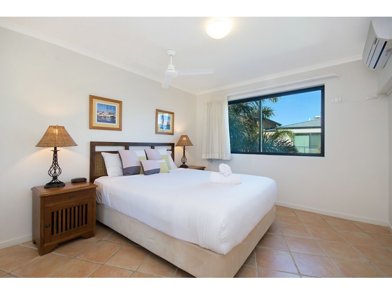 21/4 Queen Street, Yamba NSW 2464