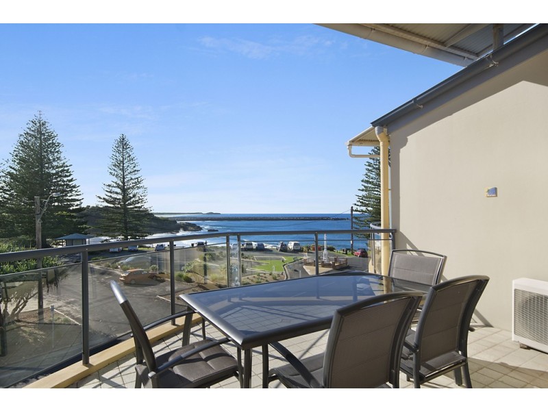 21/4 Queen Street, Yamba NSW 2464