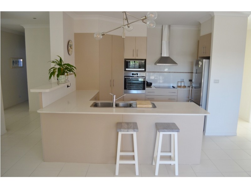 1 Bessy Close, Yamba NSW 2464