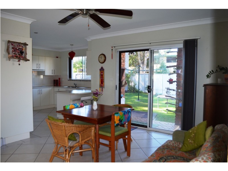 2 Banksia Place, Yamba NSW 2464