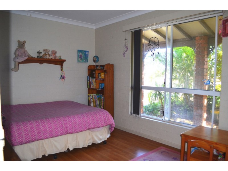 2 Banksia Place, Yamba NSW 2464