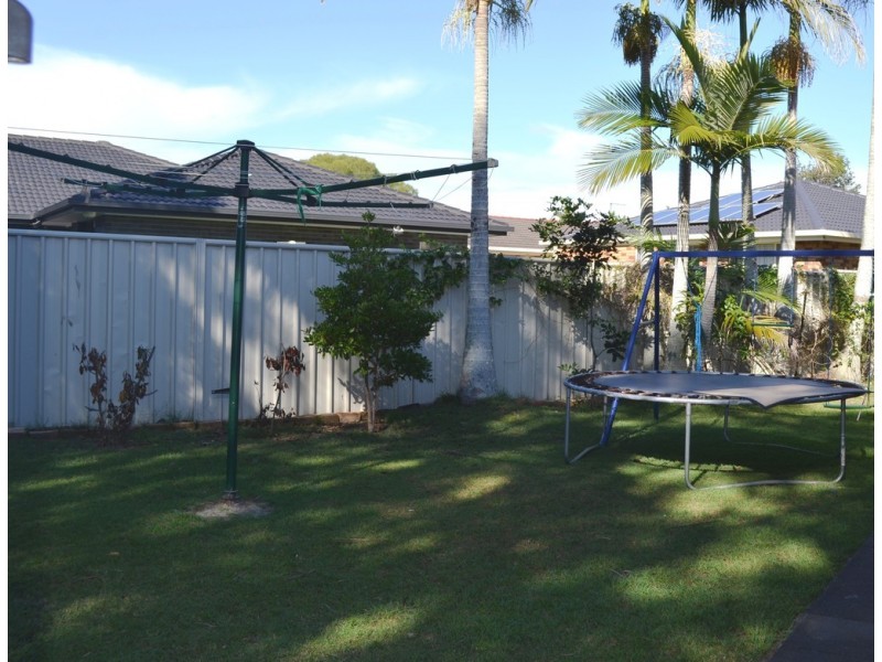 2 Banksia Place, Yamba NSW 2464