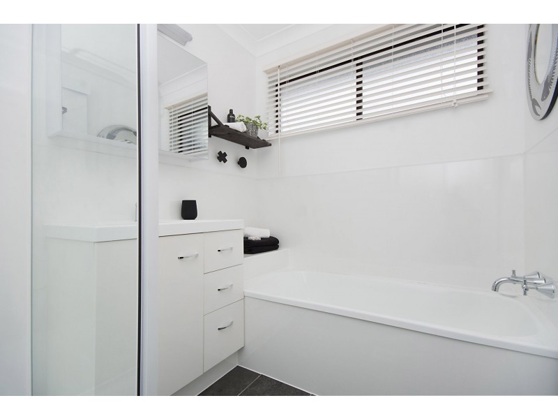 2/10 River Street, Yamba NSW 2464