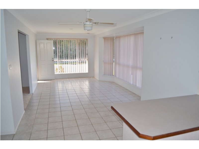 21 Shores Drive, Yamba NSW 2464