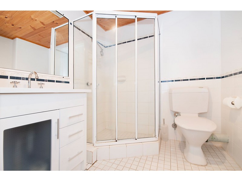 2/8 Clarence street, Yamba NSW 2464