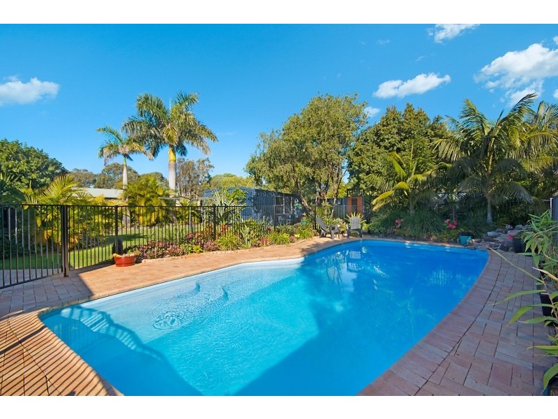 52 Yamba Road, Yamba NSW 2464