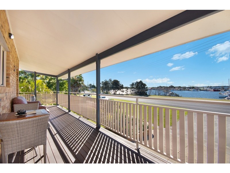 52 Yamba Road, Yamba NSW 2464