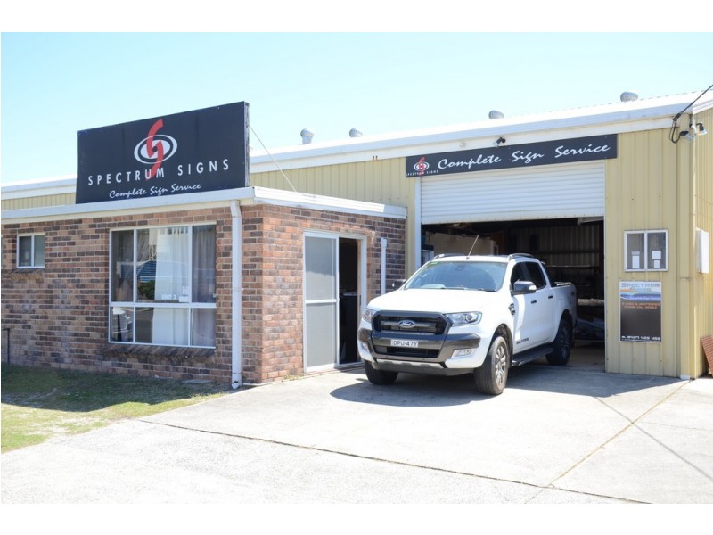 3 Favourite Avenue, Yamba NSW 2464