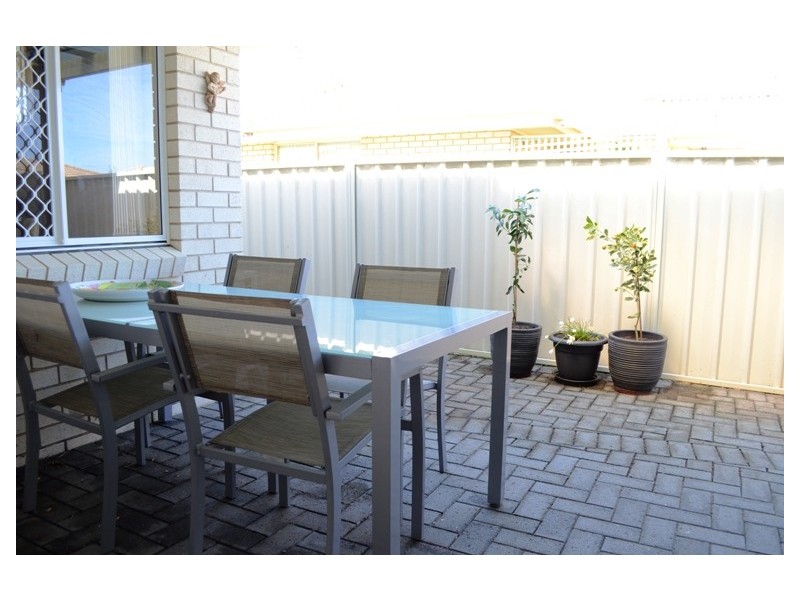 1/14 Kookaburra Court, Yamba NSW 2464