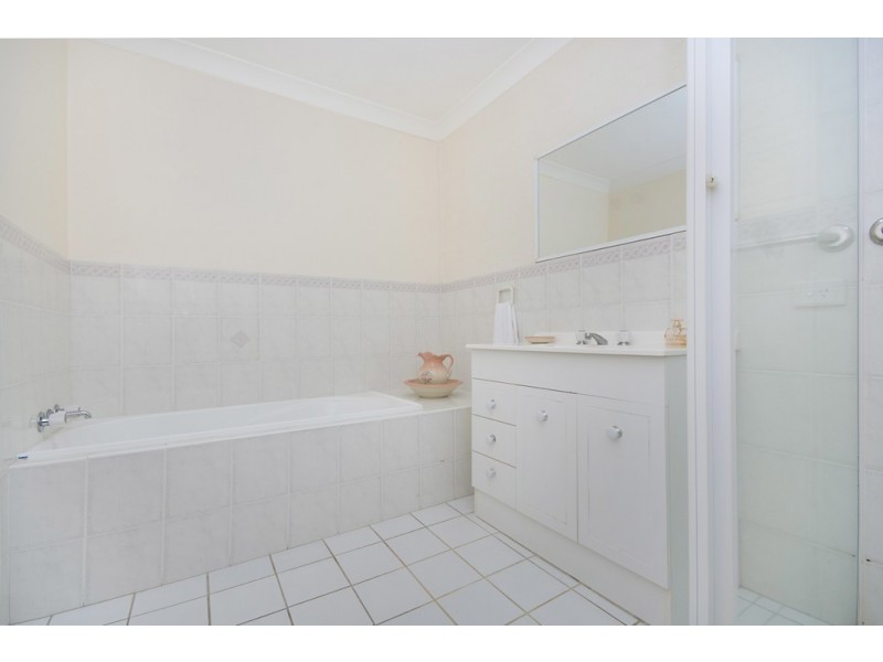 1/12 Kookaburra Court, Yamba NSW 2464