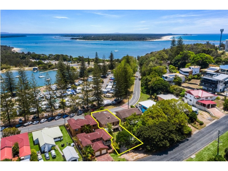 5 Harbour Street, Yamba NSW 2464
