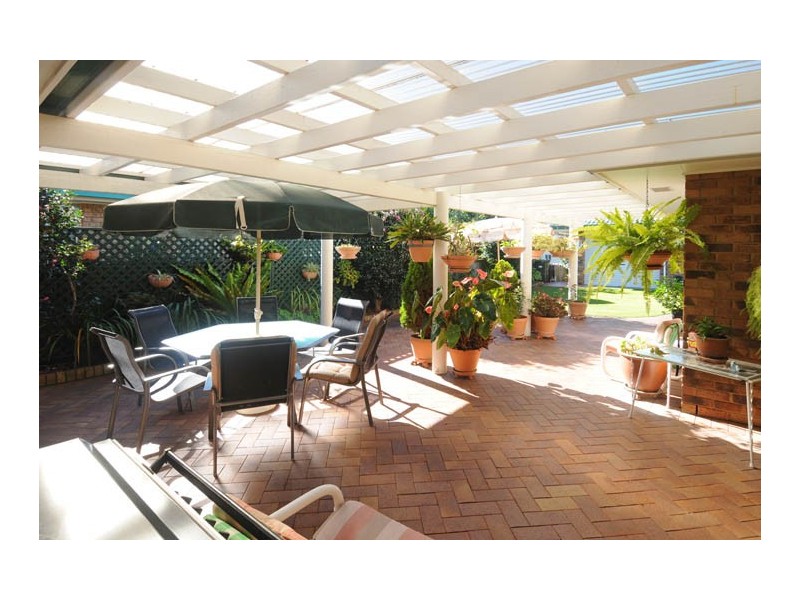 6 Admiralty Court, Yamba NSW 2464