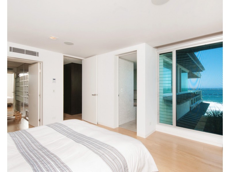 2/6 Ocean Street, Yamba NSW 2464