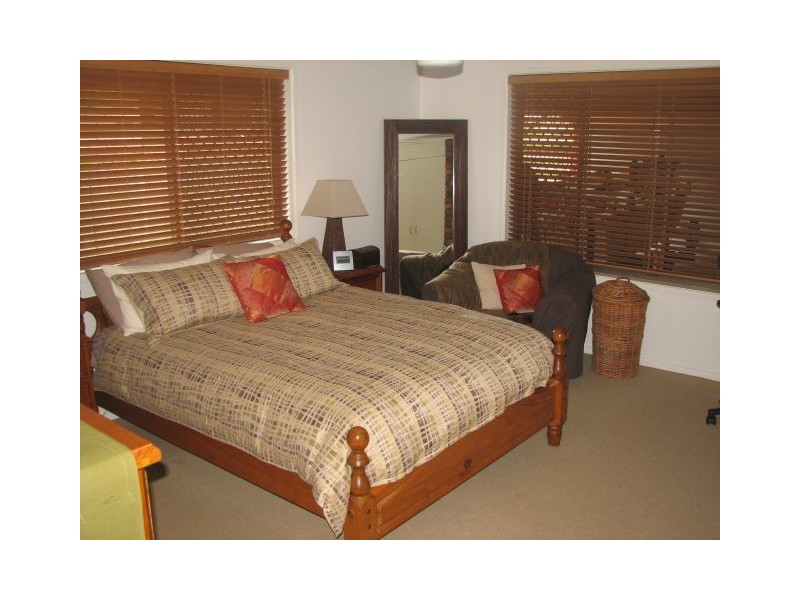 5 Cox Street, Yamba NSW 2464