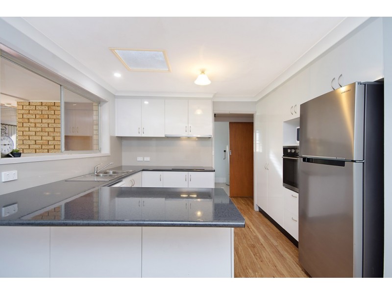 2 Roseland Avenue, Yamba NSW 2464