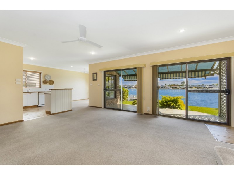 29 Melaleuca Drive, Yamba NSW 2464