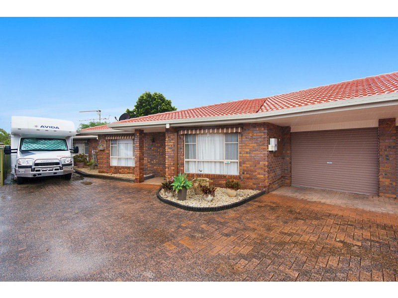 2/25 Casuarina Close, Yamba NSW 2464