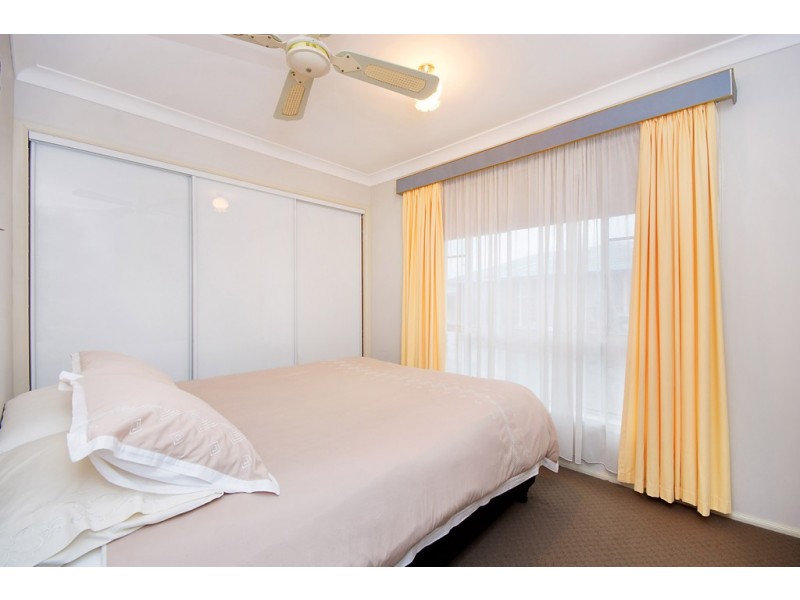 2/25 Casuarina Close, Yamba NSW 2464