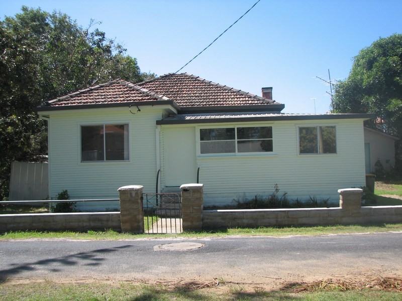 6 Little High Street, Yamba NSW 2464