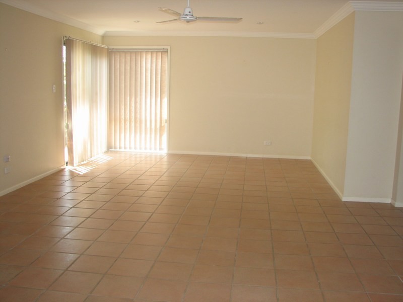 11 Beachside Way, Yamba NSW 2464