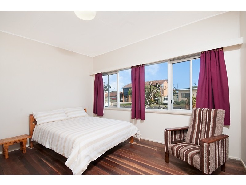 12 Harwood Street, Yamba NSW 2464