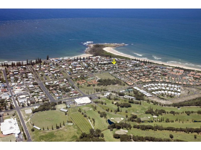 12 Harwood Street, Yamba NSW 2464