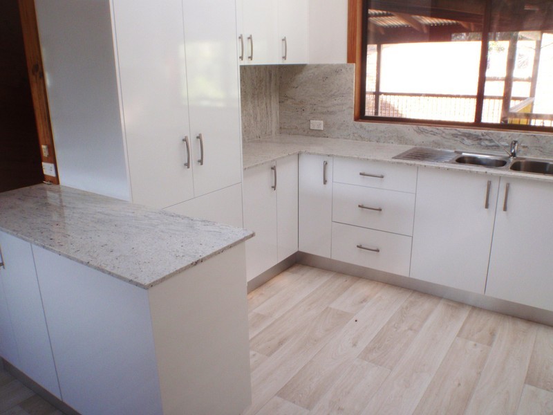 19 Young Street, Wooloweyah NSW 2464