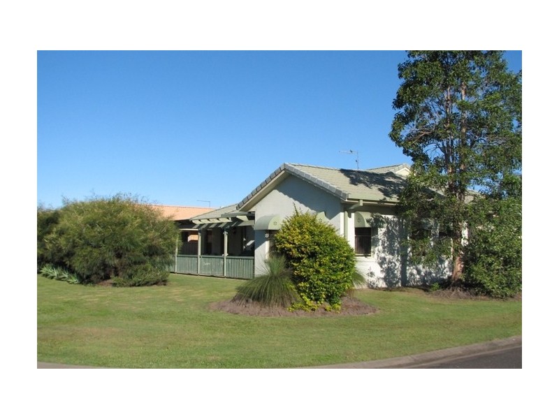 27 Harold Tory Drive, Yamba NSW 2464