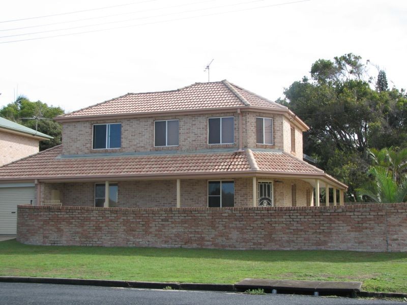 15  Ager St, Yamba NSW 2464