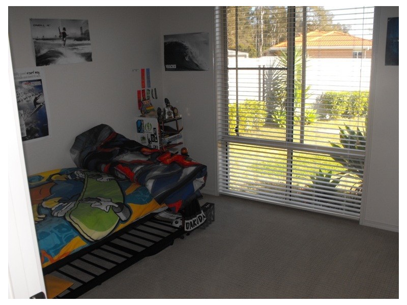 7 Tom Thumb Pl, Yamba NSW 2464