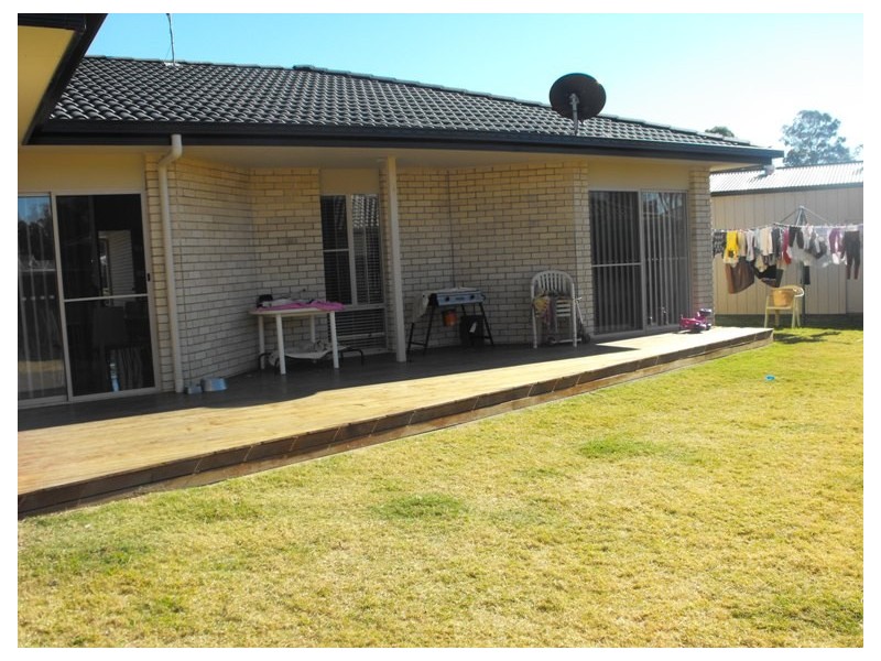 7 Tom Thumb Pl, Yamba NSW 2464