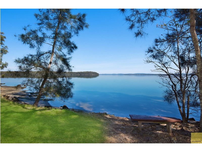 131 Lakes Boulevard, Wooloweyah NSW 2464