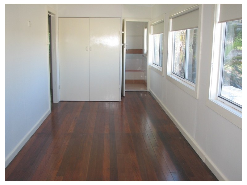 1 / 2 Harwood St, Yamba NSW 2464